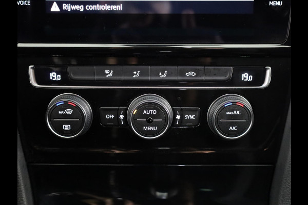 Volkswagen GOLF Variant 1.5 TSI Highline Business R 150 pk Automaat | Navigatie | Parkeersensoren | Achteruitrijcamera | Adaptieve cruise control | R-Line |