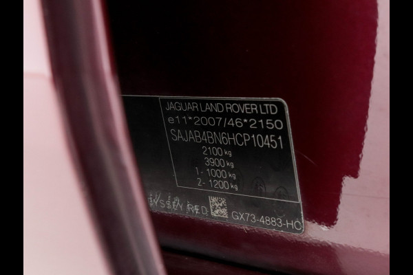 Jaguar XE 2.0 D Portfolio (INCL-BTW) Aut. *LUXURY-LEATHER | NAVI-FULLMAP | BI-XENON | CAMERA | ECC | COMFORT-SEATS | SHIFT-PADDLES | PDC | JAGUAR-AUDIO | CRUISE | LANE-ASSIST | TOWBAR | 18"ALU*