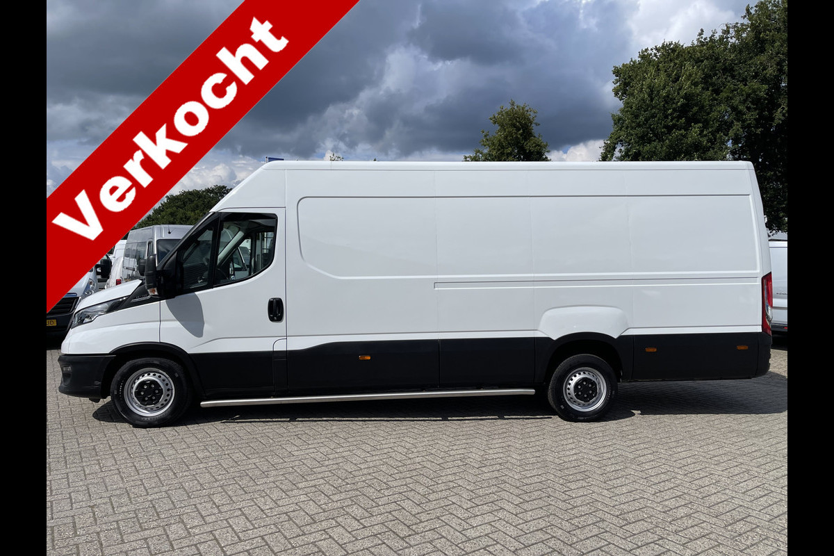 Iveco Daily 35S14V 2.3 136pk 410 L4H2 Himatic automaat / vaste prijs rijklaar € 23.950 ex btw / lease vanaf € 391 / trekhaak 3500 kg / airco / cruise control / laadruimte 475 cm lang ! Iveco Daily 35S14V 2.3 136pk 410 L4H2 Himatic automaat / vaste prijs rijklaar € 23.950 ex btw / lease vanaf € 391 / trekhaak 3500 kg / airco / cruise control / laadruimte 475 cm lang !