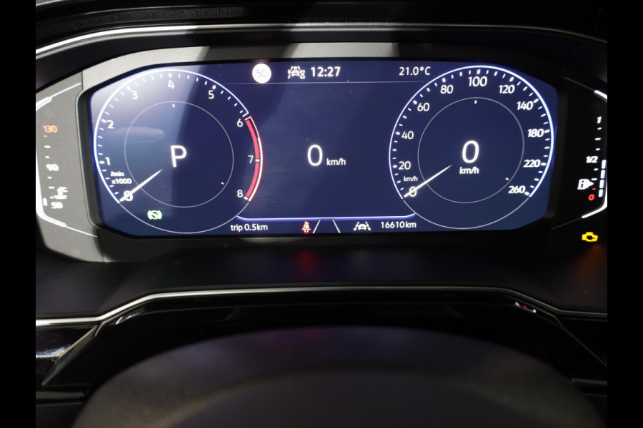 Volkswagen Polo 1.0 TSI R-Line 95 pk Automaat (DSG) | Verlengde garantie | Navigatie via App | Parkeersensoren | Matrix LED koplampen | Adaptieve cruise control | R-Line |