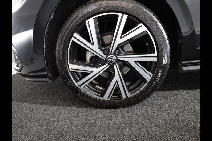 Volkswagen Polo 1.0 TSI R-Line 95 pk Automaat (DSG) | Verlengde garantie | Navigatie via App | Parkeersensoren | Matrix LED koplampen | Adaptieve cruise control | R-Line |