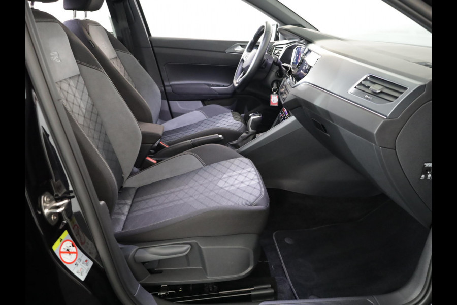 Volkswagen Polo 1.0 TSI R-Line 95 pk Automaat (DSG) | Verlengde garantie | Navigatie via App | Parkeersensoren | Matrix LED koplampen | Adaptieve cruise control | R-Line |