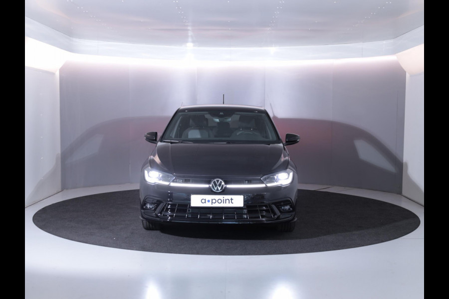 Volkswagen Polo 1.0 TSI R-Line 95 pk Automaat (DSG) | Verlengde garantie | Navigatie via App | Parkeersensoren | Matrix LED koplampen | Adaptieve cruise control | R-Line |