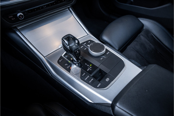 BMW 3-serie 330i M-Sport Panorama | H/K | ACC | HUD | Dravit Grau