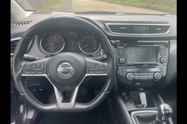 Nissan QASHQAI 1.3 DIG-T Business Edition / panoramadak / stoelverwarming