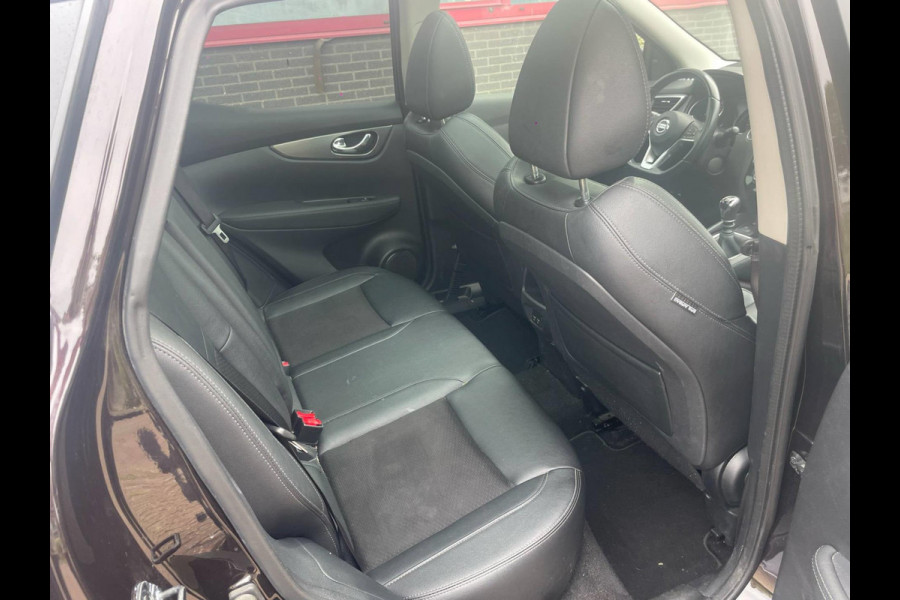 Nissan QASHQAI 1.3 DIG-T Business Edition / panoramadak / stoelverwarming