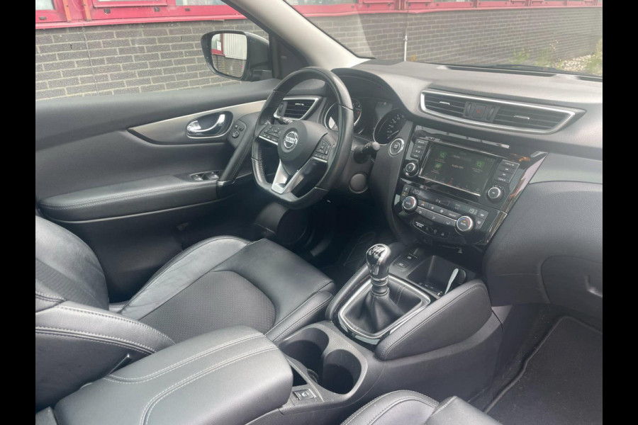 Nissan QASHQAI 1.3 DIG-T Business Edition / panoramadak / stoelverwarming
