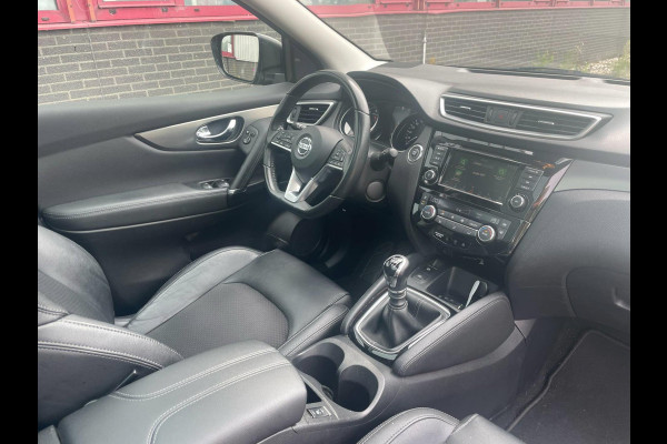 Nissan QASHQAI 1.3 DIG-T Business Edition / panoramadak / stoelverwarming