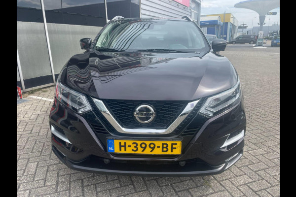 Nissan QASHQAI 1.3 DIG-T Business Edition / panoramadak / stoelverwarming