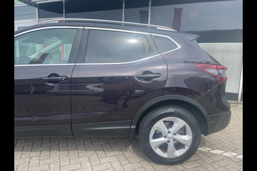Nissan QASHQAI 1.3 DIG-T Business Edition / panoramadak / stoelverwarming