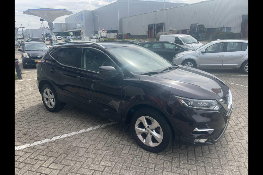 Nissan QASHQAI 1.3 DIG-T Business Edition / panoramadak / stoelverwarming