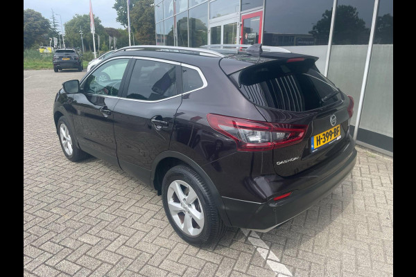 Nissan QASHQAI 1.3 DIG-T Business Edition / panoramadak / stoelverwarming