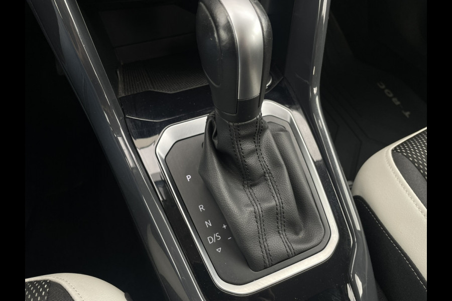 Volkswagen T-Roc 1.5 TSI Sport LED | Trekhaak | Carplay | Camera | Virtual Cockpit | PDC