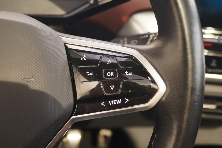 Volkswagen ID.4 Family 77kWh -NAVI-ECC-