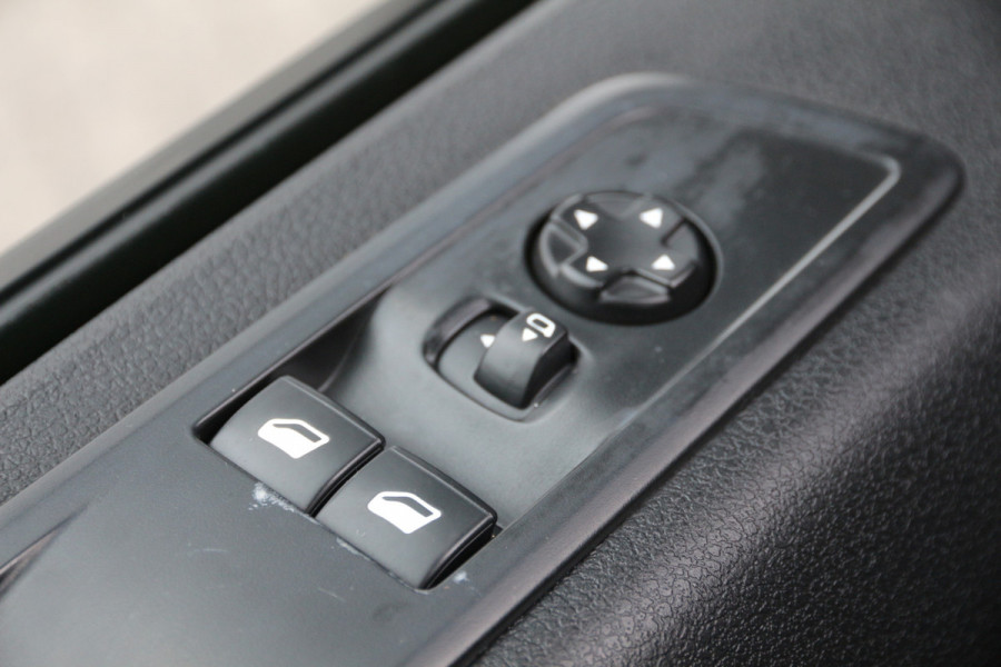 Toyota ProAce 2.0 D-4D 180 | Aut. | DC | 2x Schuifdeur | Keyless | Navi | Clima..