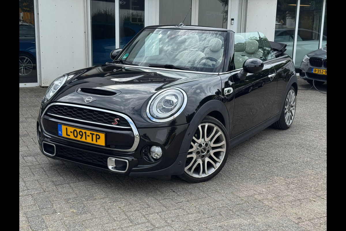 MINI Cabrio 2.0 Cooper S Chili Cabriolet, Windscherm, Navi, Leder Een proefrit levert het bewijs. Neem contact op en we maken een afspraak!