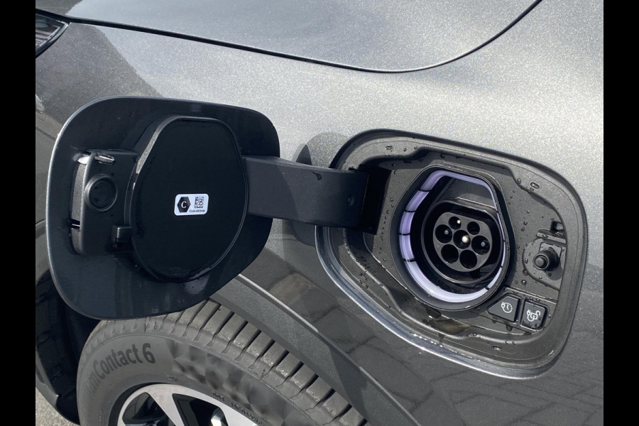 Ford Kuga 2.5 PHEV Active X 243pk | Zuid | Panoramadak + Technology Pack + Winter Pack + Wegklapbare trekhaak + 19 inch lichtmetalen velgen +  Reservewiel | Magnetic | Prijs incl. 4.000 Ford voordeel