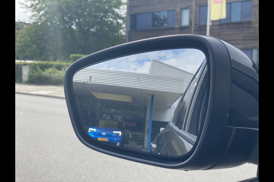 Ford Kuga 2.5 PHEV Active X 243pk | Zuid | Panoramadak + Technology Pack + Winter Pack + Wegklapbare trekhaak + 19 inch lichtmetalen velgen +  Reservewiel | Magnetic | Prijs incl. 4.000 Ford voordeel