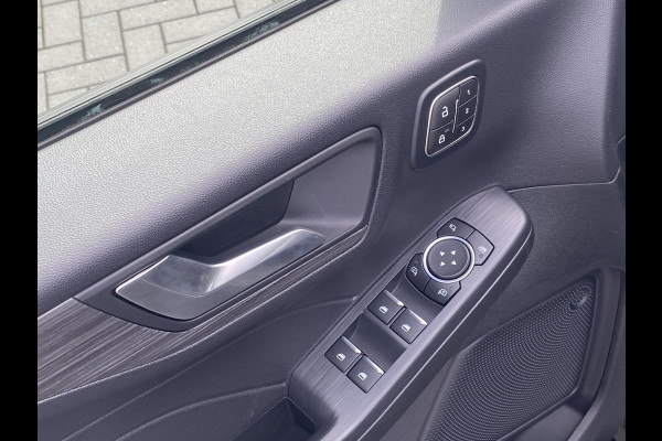 Ford Kuga 2.5 PHEV Active X 243pk | Zuid | Panoramadak + Technology Pack + Winter Pack + Wegklapbare trekhaak + 19 inch lichtmetalen velgen +  Reservewiel | Magnetic | Prijs incl. 4.000 Ford voordeel