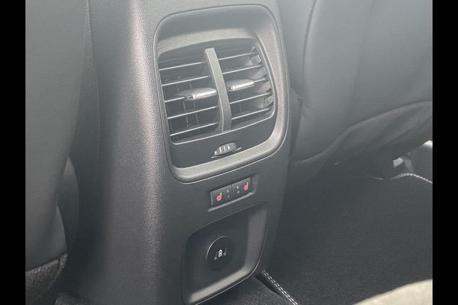 Ford Kuga 2.5 PHEV Active X 243pk | Zuid | Panoramadak + Technology Pack + Winter Pack + Wegklapbare trekhaak + 19 inch lichtmetalen velgen +  Reservewiel | Magnetic | Prijs incl. 4.000 Ford voordeel
