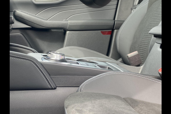 Ford Kuga 2.5 PHEV Active X 243pk | Zuid | Panoramadak + Technology Pack + Winter Pack + Wegklapbare trekhaak + 19 inch lichtmetalen velgen +  Reservewiel | Magnetic | Prijs incl. 4.000 Ford voordeel