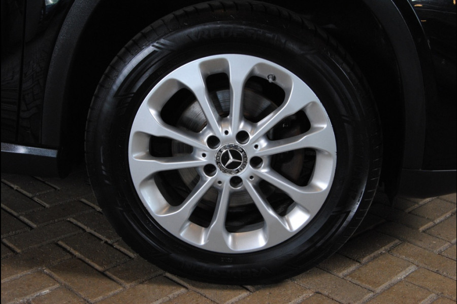 Mercedes-Benz GLA 200 Premium Plus