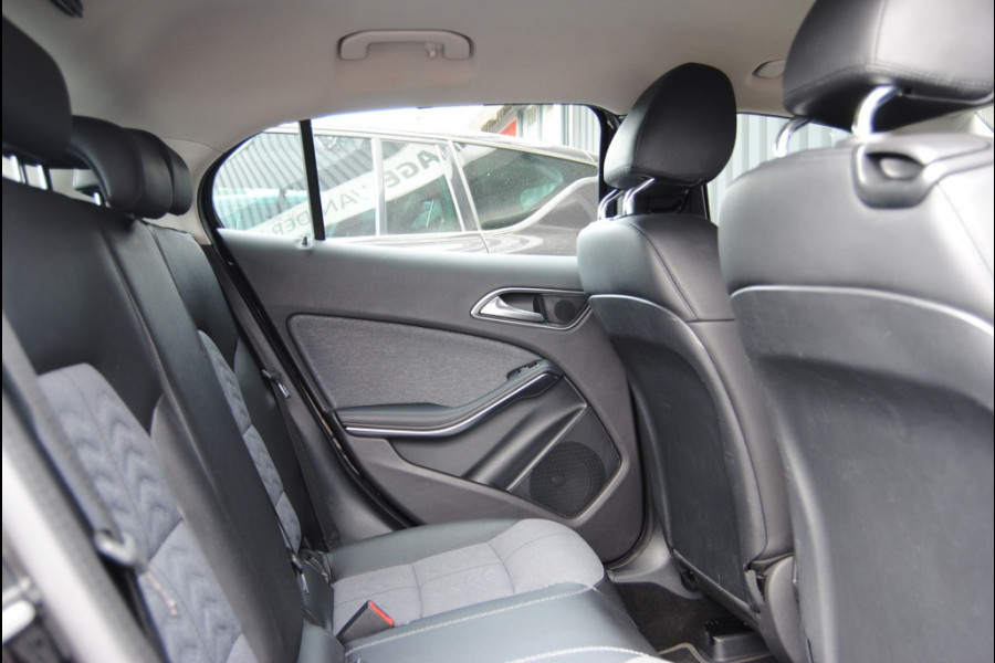 Mercedes-Benz GLA 200 Premium Plus
