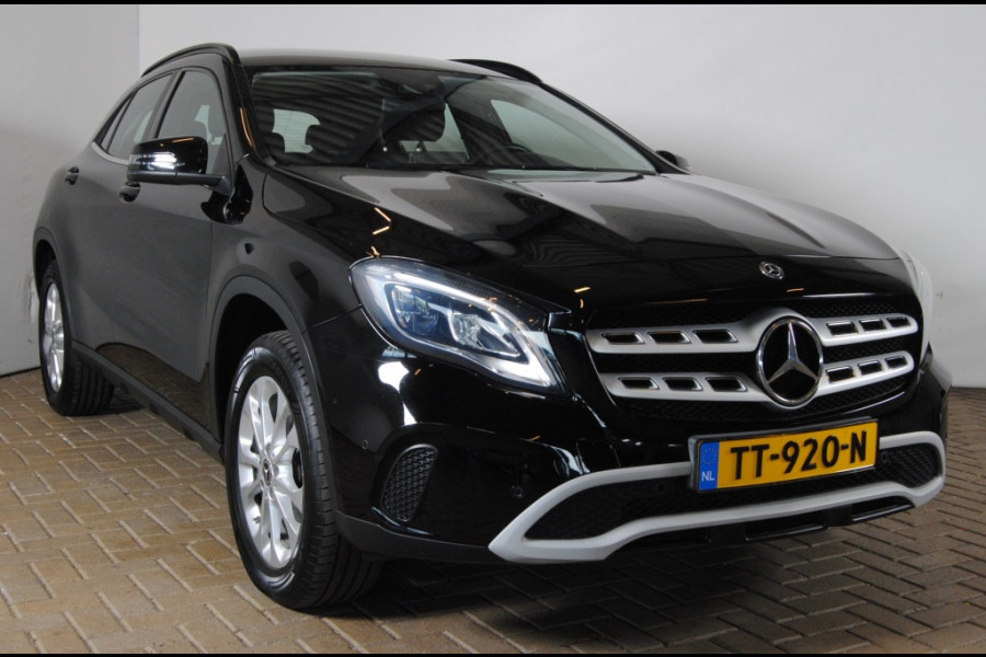 Mercedes-Benz GLA 200 Premium Plus