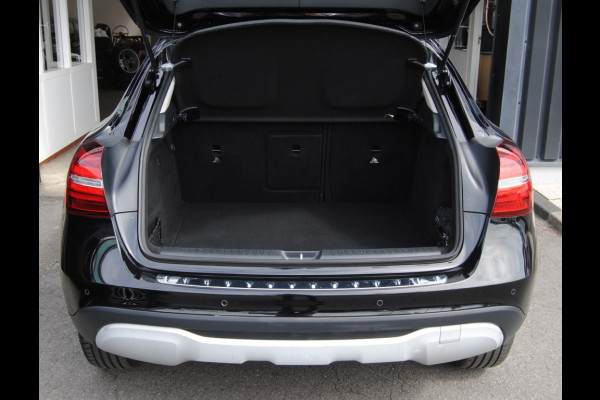 Mercedes-Benz GLA 200 Premium Plus