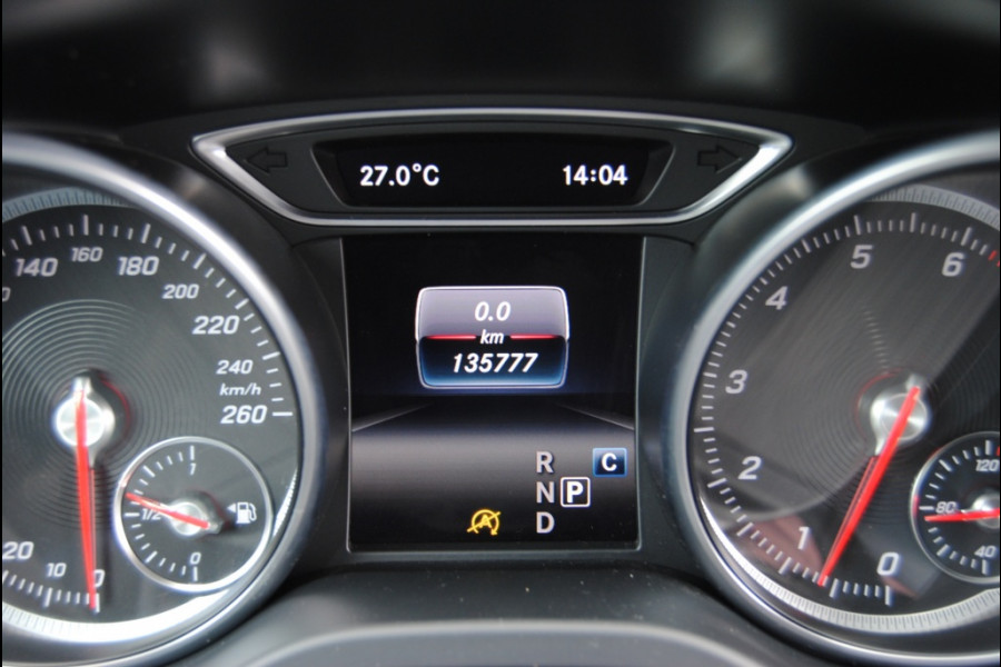 Mercedes-Benz GLA 200 Premium Plus