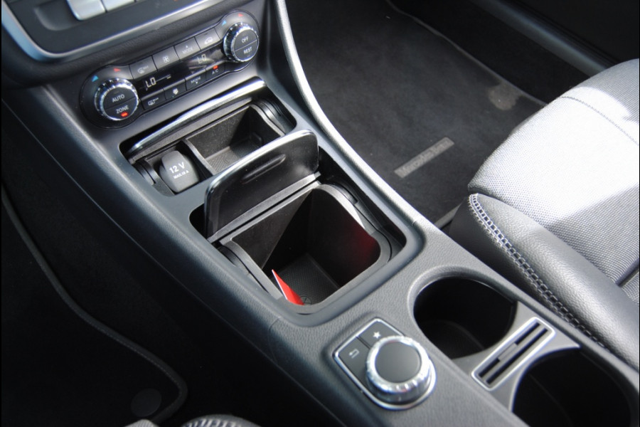 Mercedes-Benz GLA 200 Premium Plus