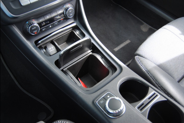 Mercedes-Benz GLA 200 Premium Plus