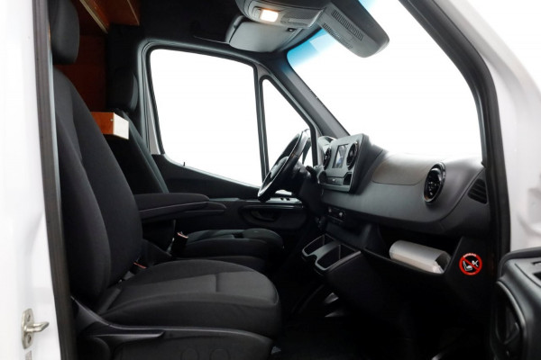 Mercedes-Benz Sprinter 516 CDI 163pk 7G Automaat L2H2 Camera/Inrichting/230V/Trekhaak 3500kg 05-2020