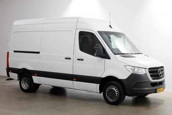 Mercedes-Benz Sprinter 516 CDI 163pk 7G Automaat L2H2 Camera/Inrichting/230V/Trekhaak 3500kg 05-2020