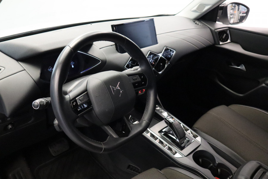 DS DS 3 Crossback E-Tense Bastille 50 kWh Navi-Carplay 17'lmv CruiseControl