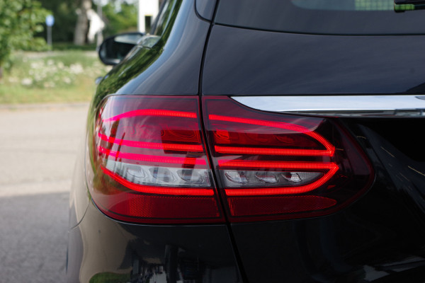 Mercedes-Benz C-Klasse Estate 200 d Automaat Business Solution AMG Plus Upgrade Edition, Trekhaak, Carplay, 360 Camera