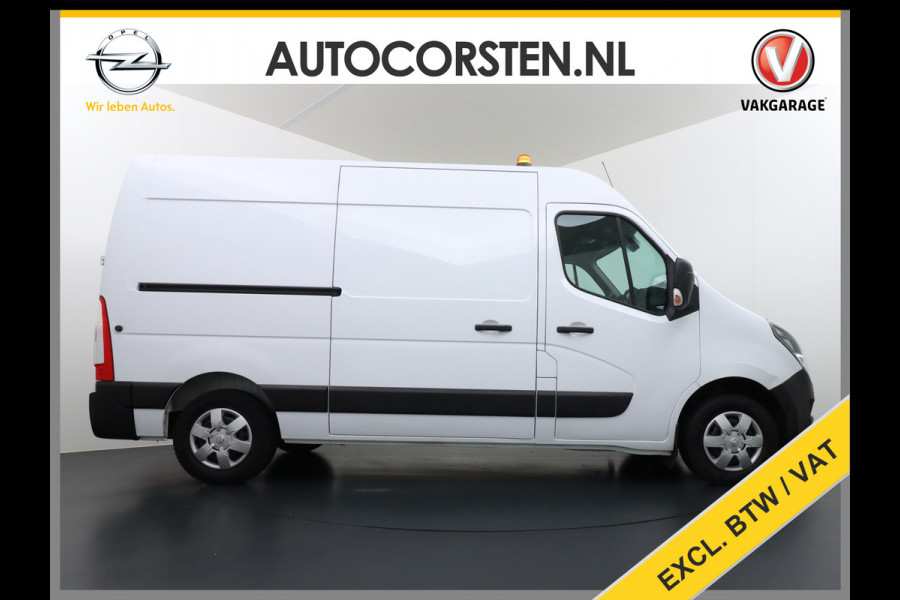Opel Movano 2.3CDTI L2H2 Airco Navi Trekhaak 3-Persoons Cruise Control Pdc Bluetooth Kasten-inrichting Regen-Lichtsensor Schuifdeur Betonplex Vloer Wandbetimmering Euro 6 1e Eigenaar 2.500kg Trekgewicht