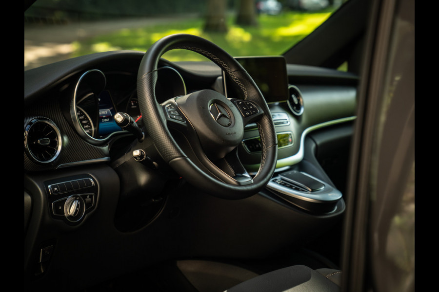 Mercedes-Benz V-Klasse 250d Lang DC | €68.500,- Ex. BTW | Luchtvering | CarPlay | Elektr. deuren