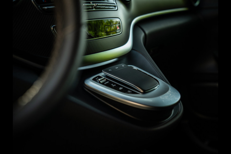 Mercedes-Benz V-Klasse 250d Lang DC | €68.500,- Ex. BTW | Luchtvering | CarPlay | Elektr. deuren