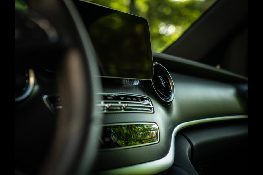 Mercedes-Benz V-Klasse 250d Lang DC | €68.500,- Ex. BTW | Luchtvering | CarPlay | Elektr. deuren