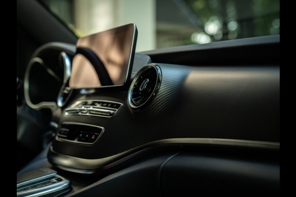 Mercedes-Benz V-Klasse 250d Lang DC | €68.500,- Ex. BTW | Luchtvering | CarPlay | Elektr. deuren