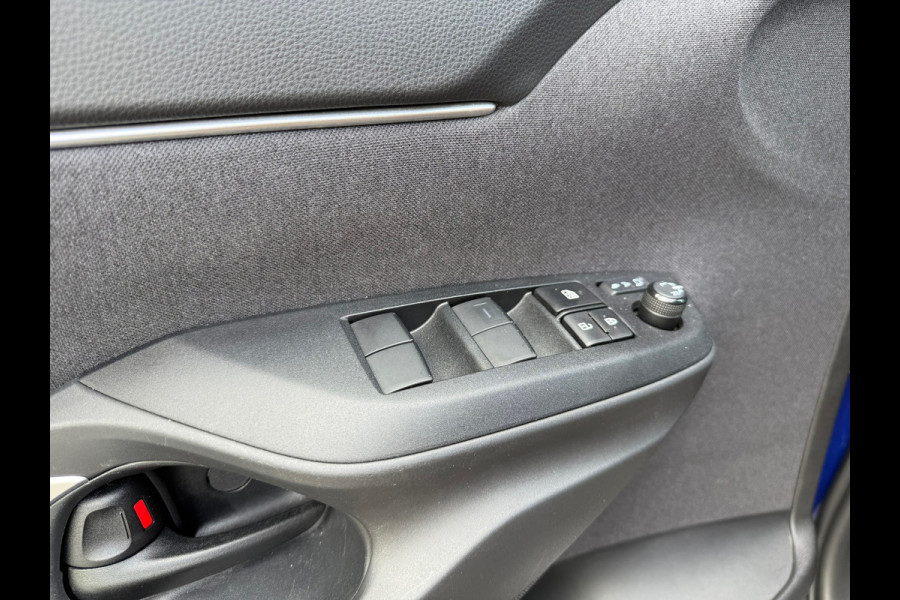 Toyota Yaris Cross 1.5 Hybrid Explore - Automaat - Navi - Climate - Parkeerhulp