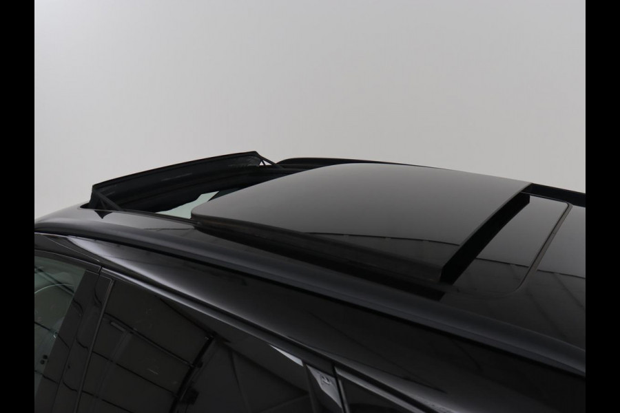 Audi Q5 2.0 TFSI quattro S Line | Panoramadak | Stoelverwarming | Adaptive cruise | Trekhaak | Virtual Cockpit | Carplay | Keyless | 20'' | Half leder | Navigatie | Full LED | Parkeerhulp