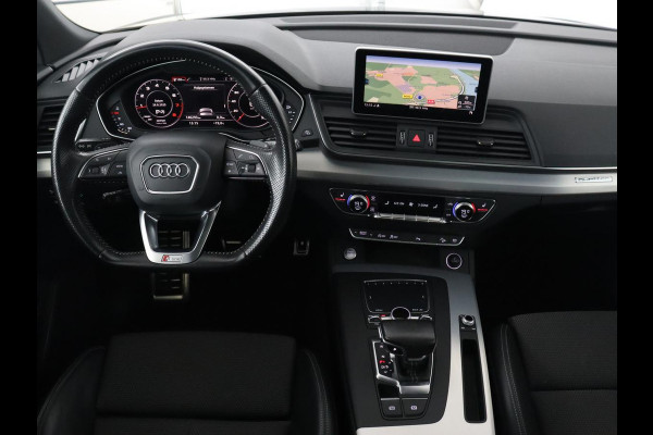 Audi Q5 2.0 TFSI quattro S Line | Panoramadak | Stoelverwarming | Adaptive cruise | Trekhaak | Virtual Cockpit | Carplay | Keyless | 20'' | Half leder | Navigatie | Full LED | Parkeerhulp