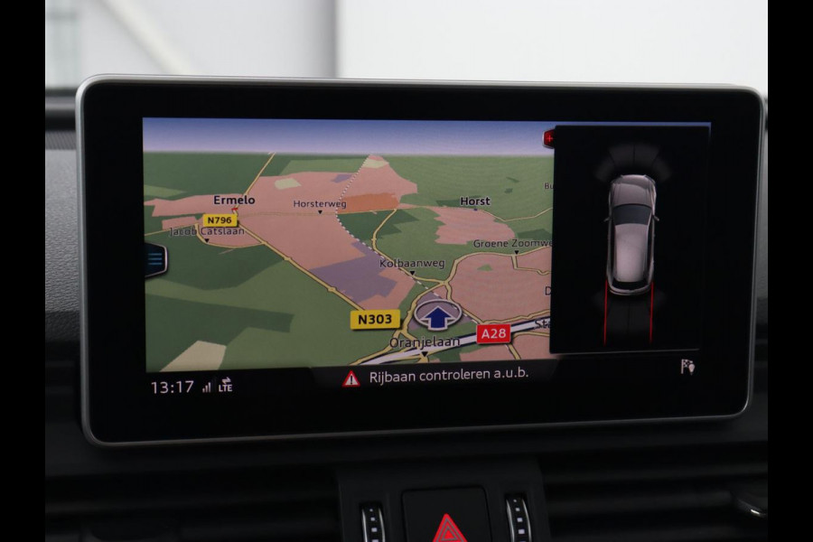 Audi Q5 2.0 TFSI quattro S Line | Panoramadak | Stoelverwarming | Adaptive cruise | Trekhaak | Virtual Cockpit | Carplay | Keyless | 20'' | Half leder | Navigatie | Full LED | Parkeerhulp