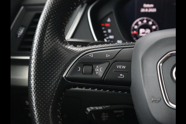 Audi Q5 2.0 TFSI quattro S Line | Panoramadak | Stoelverwarming | Adaptive cruise | Trekhaak | Virtual Cockpit | Carplay | Keyless | 20'' | Half leder | Navigatie | Full LED | Parkeerhulp