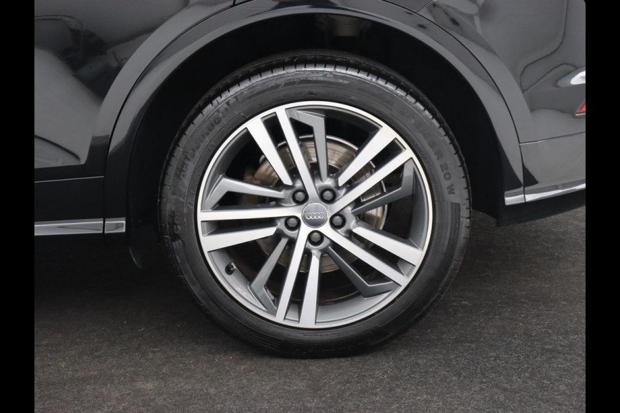 Audi Q5 2.0 TFSI quattro S Line | Panoramadak | Stoelverwarming | Adaptive cruise | Trekhaak | Virtual Cockpit | Carplay | Keyless | 20'' | Half leder | Navigatie | Full LED | Parkeerhulp