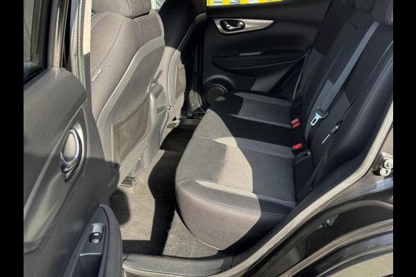 Nissan QASHQAI 1.2 N-Connecta - Navigatie I Airco I Xenon I PDC/Achteruitrij Camera I 18" Sport velgen I Dealer onderhouden