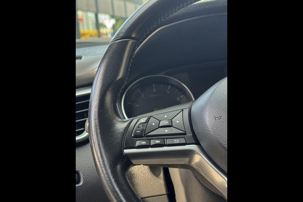 Nissan QASHQAI 1.2 N-Connecta - Navigatie I Airco I Xenon I PDC/Achteruitrij Camera I 18" Sport velgen I Dealer onderhouden