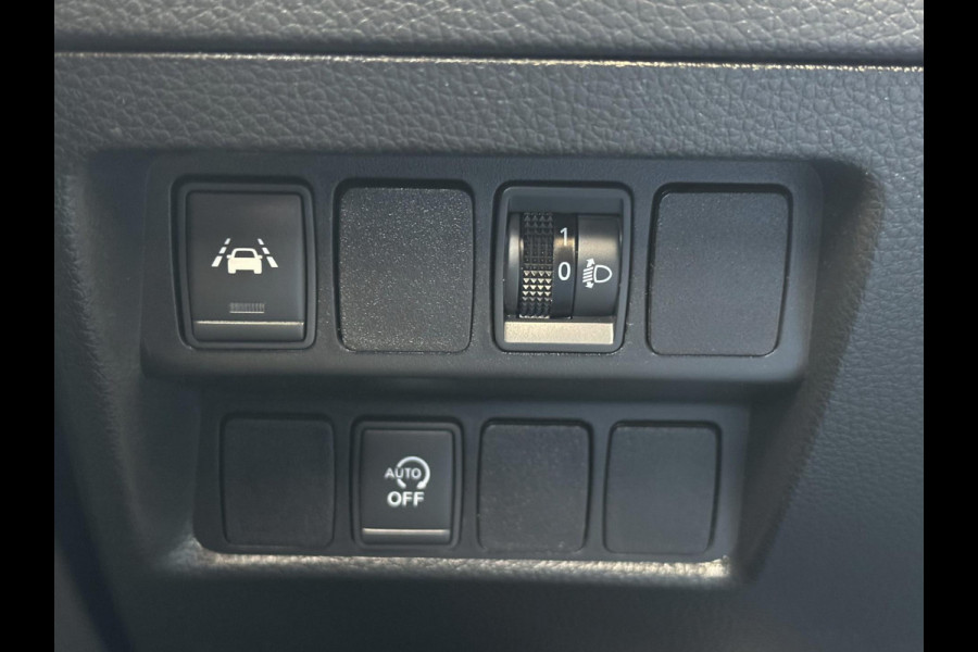 Nissan QASHQAI 1.2 N-Connecta - Navigatie I Airco I Xenon I PDC/Achteruitrij Camera I 18" Sport velgen I Dealer onderhouden